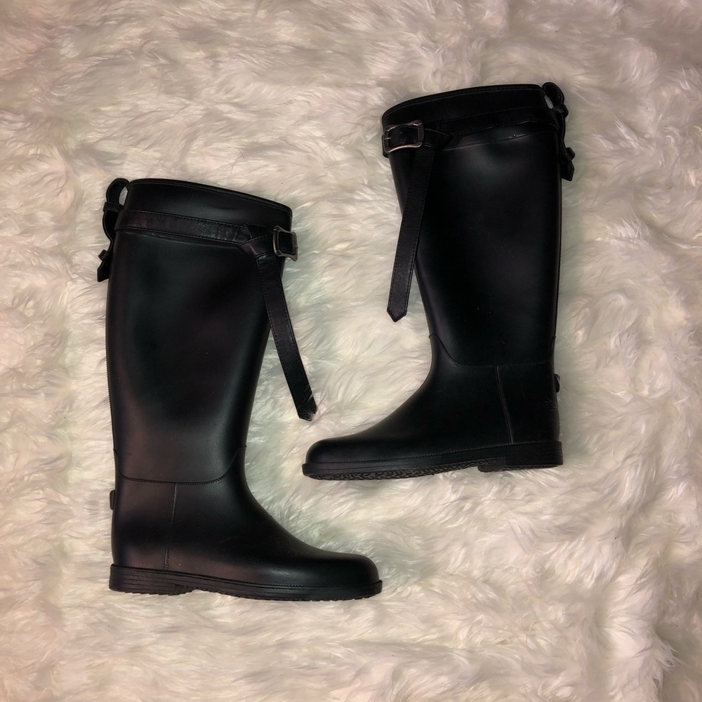 Black Rain Boots